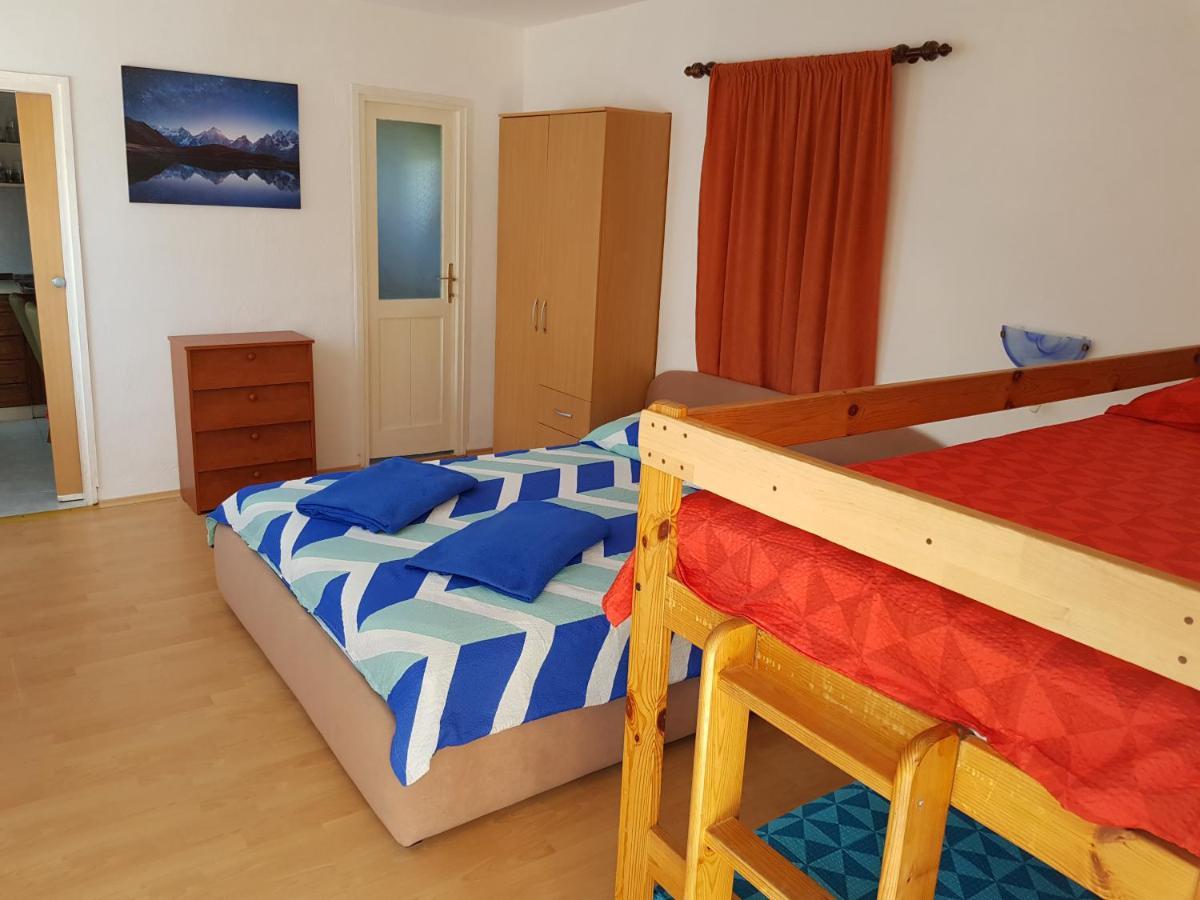 Apartments Nikol Lopar Zewnętrze zdjęcie