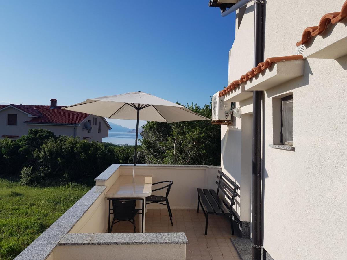 Apartments Nikol Lopar Zewnętrze zdjęcie